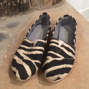 TOMS Zebra Stripe Flats (gently used)